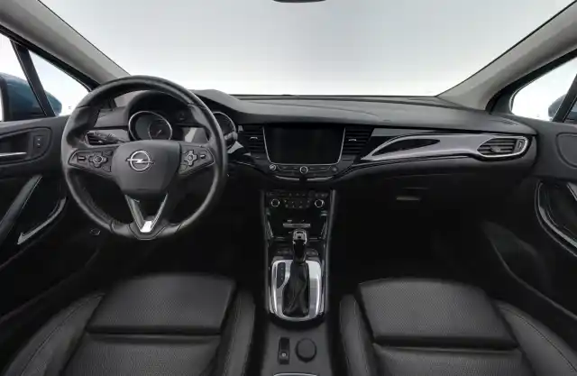 Sininen Farmari, Opel Astra – ZLO-689