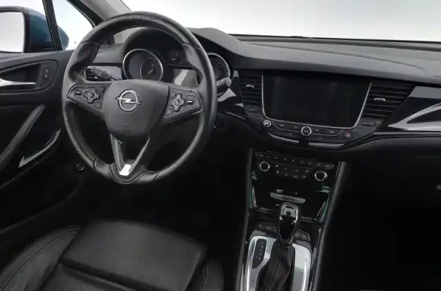 Sininen Farmari, Opel Astra – ZLO-689