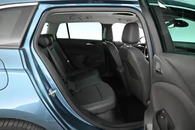 Sininen Farmari, Opel Astra – ZLO-689