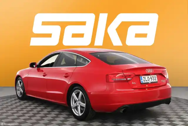 Punainen Viistoperä, Audi A5 – ZLO-932