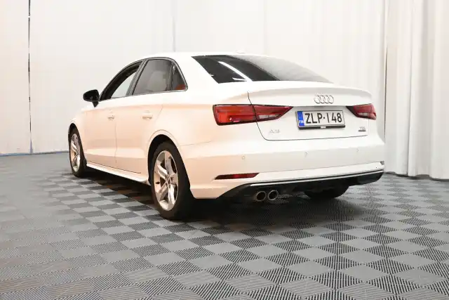 Valkoinen Sedan, Audi A3 – ZLP-148