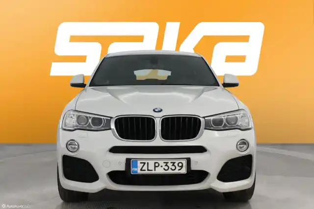 Valkoinen Maastoauto, BMW X4 – ZLP-339