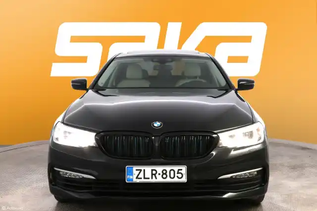 Musta Sedan, BMW 530 – ZLR-805