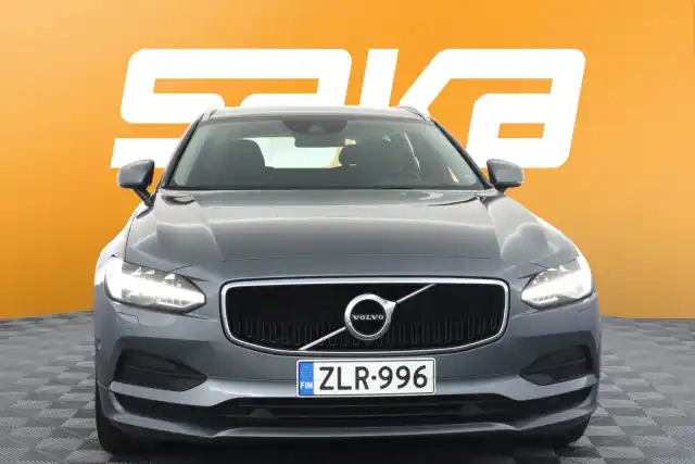 Harmaa Farmari, Volvo V90 – ZLR-996
