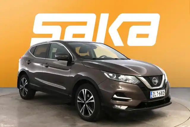 Ruskea Maastoauto, Nissan Qashqai – ZLT-682