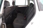 Valkoinen Maastoauto, Volkswagen Tiguan – ZLU-386, kuva 16