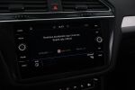 Valkoinen Maastoauto, Volkswagen Tiguan – ZLU-386, kuva 24