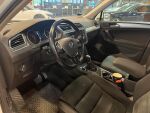 Valkoinen Maastoauto, Volkswagen Tiguan – ZLU-386, kuva 4