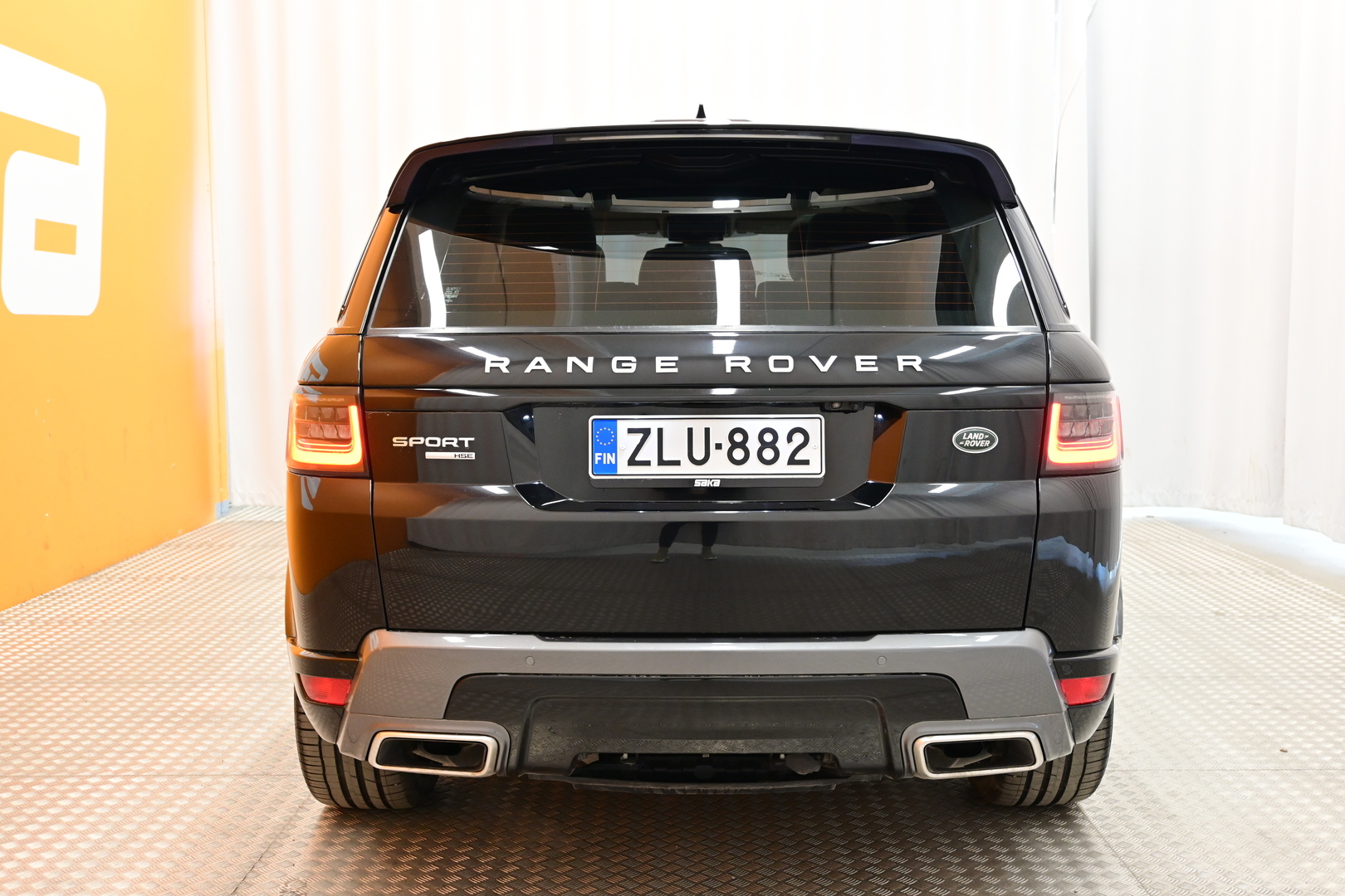 Musta Maastoauto, Land Rover Range Rover Sport – ZLU-882