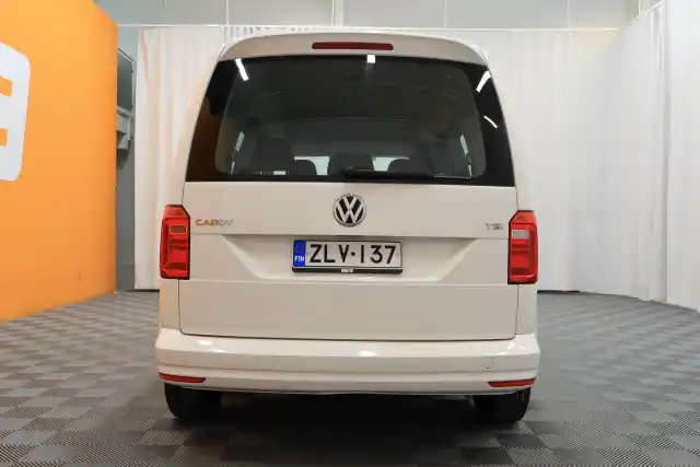 Valkoinen Tila-auto, Volkswagen Caddy – ZLV-137