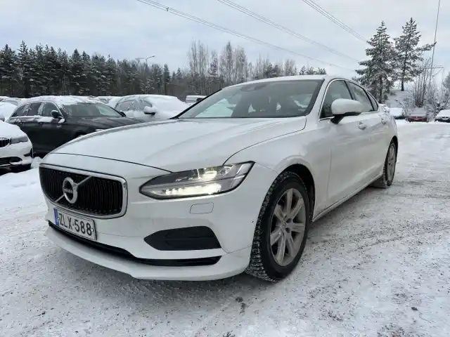 Valkoinen Sedan, Volvo S90 – ZLX-588