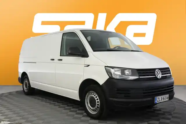 Valkoinen Pakettiauto, Volkswagen Transporter – ZLX-614