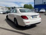 Valkoinen Sedan, Mercedes-Benz E – ZMC-323, kuva 4