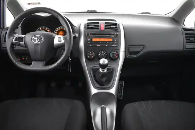 Sininen Viistoperä, Toyota Auris – ZMC-730