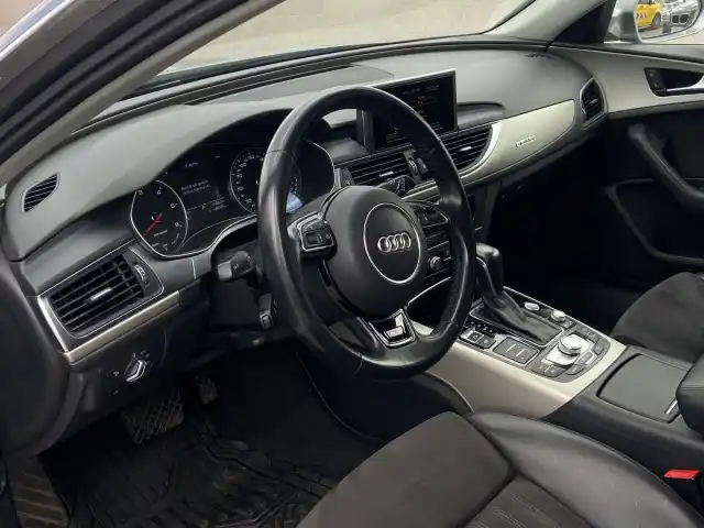 Harmaa Farmari, Audi A6 – ZMH-721