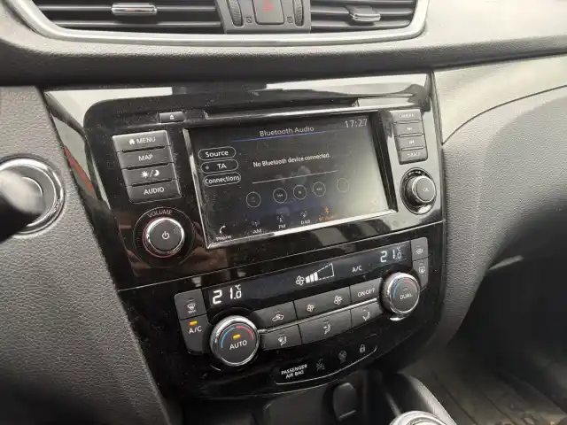 Violetti Maastoauto, Nissan Qashqai – ZMN-282