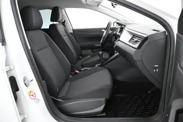 Valkoinen Viistoperä, Volkswagen Polo – ZMP-481