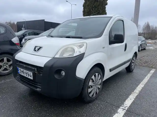 Valkoinen Pakettiauto, Peugeot Bipper – ZMR-894