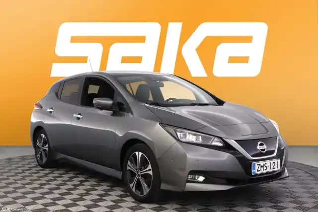 Harmaa Tila-auto, Nissan Leaf – ZMS-121