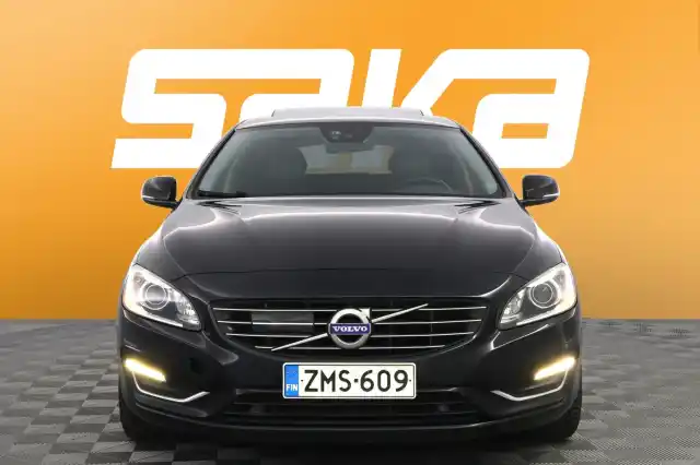 Musta Farmari, Volvo V60 – ZMS-609