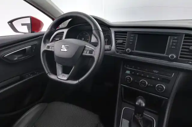 Punainen Viistoperä, Seat Leon – ZMS-706