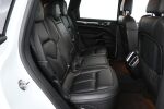 Valkoinen Maastoauto, Porsche Cayenne – ZMT-509, kuva 13