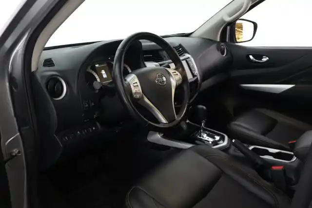 Harmaa Avolava, Nissan Navara – ZMU-237