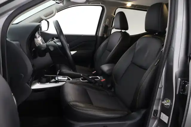 Harmaa Avolava, Nissan Navara – ZMU-237