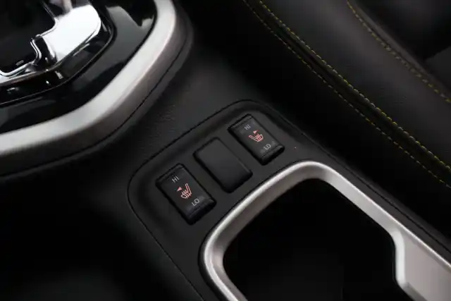 Harmaa Avolava, Nissan Navara – ZMU-237