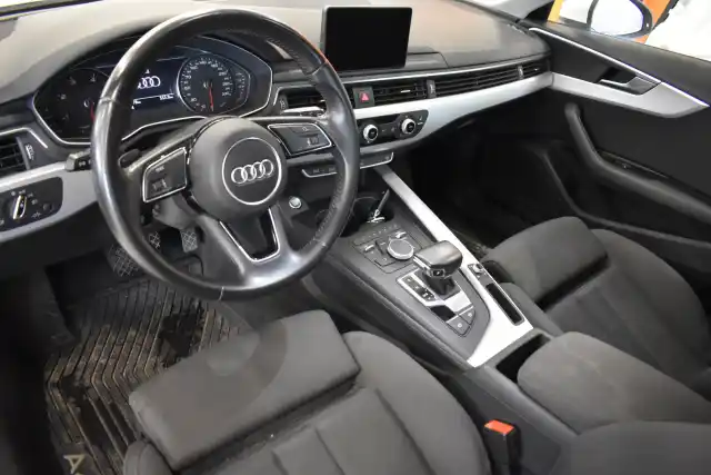 Valkoinen Farmari, Audi A4 – ZMV-781
