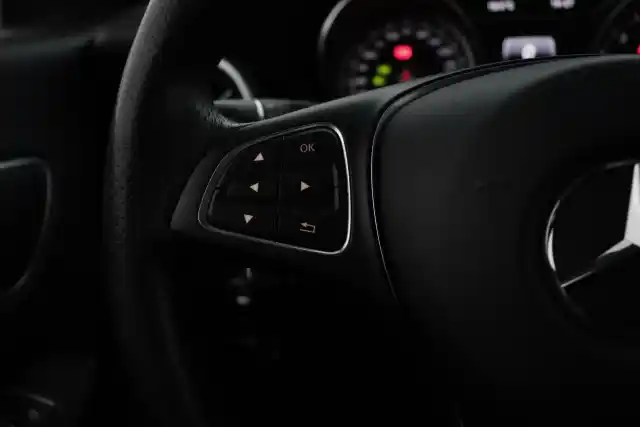 Valkoinen Farmari, Mercedes-Benz CLA – ZMX-689