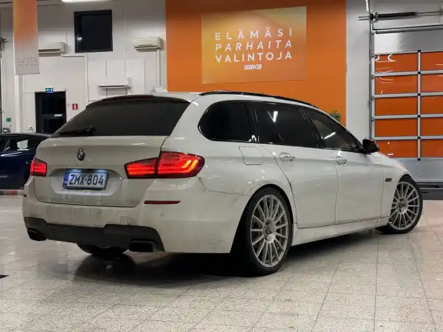 Valkoinen Farmari, BMW M550D – ZMX-804