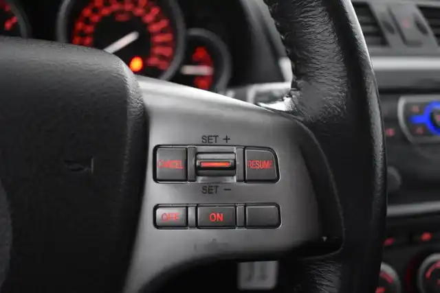 Harmaa Viistoperä, Mazda 6 – ZMY-504