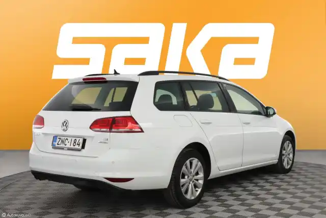 Valkoinen Farmari, Volkswagen Golf – ZNC-184