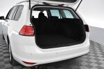 Valkoinen Farmari, Volkswagen Golf – ZNC-184, kuva 10
