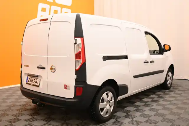 Valkoinen Pakettiauto, Nissan NV250 – ZNH-241