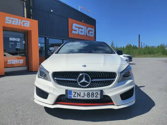 Valkoinen Coupe, Mercedes-Benz CLA – ZNJ-882