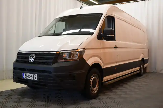 Valkoinen Pakettiauto, Volkswagen Crafter – ZNK-319