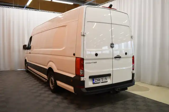 Valkoinen Pakettiauto, Volkswagen Crafter – ZNK-319