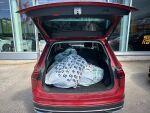 Punainen Maastoauto, Volkswagen Tiguan – ZNK-383, kuva 8