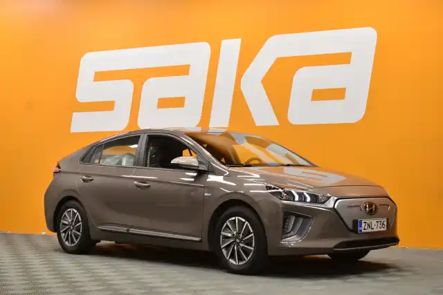 Ruskea (beige) Viistoperä, Hyundai IONIQ electric – ZNL-736