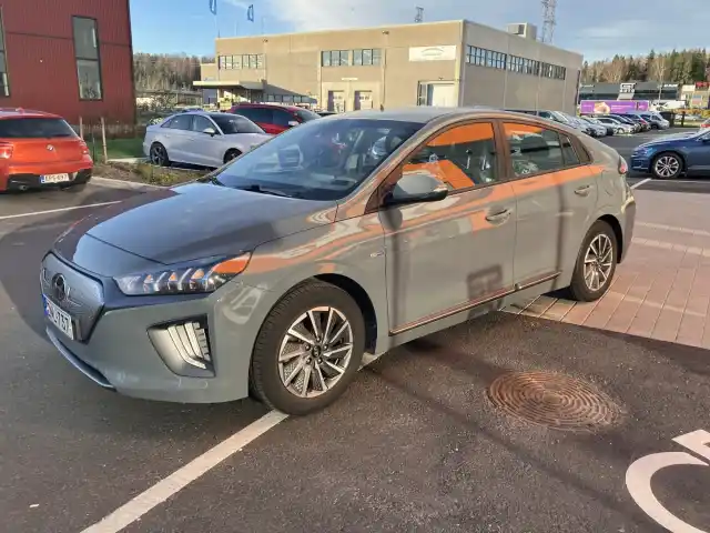 Hopea Viistoperä, Hyundai IONIQ electric – ZNL-737