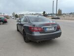 Harmaa Coupe, Mercedes-Benz E – ZNN-924, kuva 4