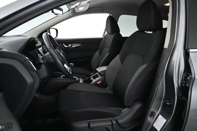 Harmaa Maastoauto, Nissan Qashqai – ZNO-168