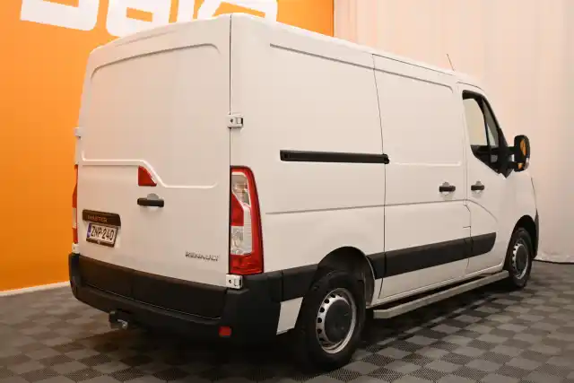 Valkoinen Pakettiauto, Renault Master – ZNP-240