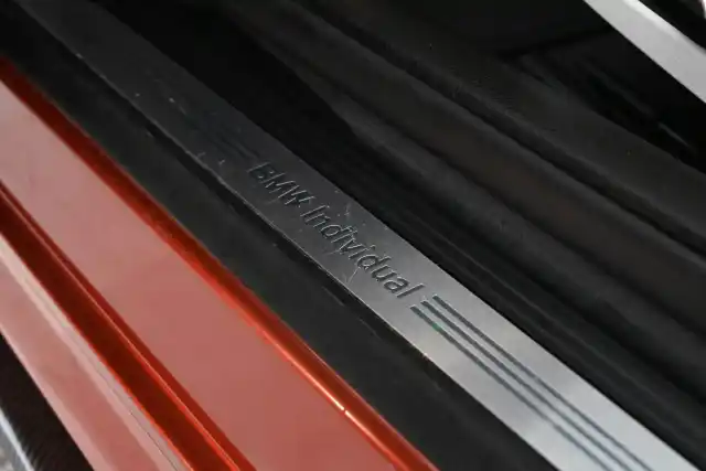 Oranssi Avoauto, BMW 440 – ZNP-590