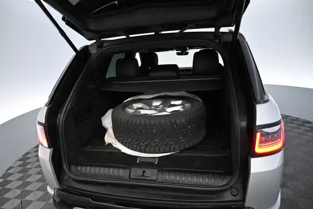 Hopea Maastoauto, Land Rover Range Rover Sport – ZNR-748