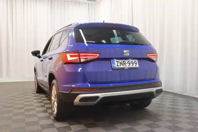 Harmaa Maastoauto, Seat Ateca – ZNR-999