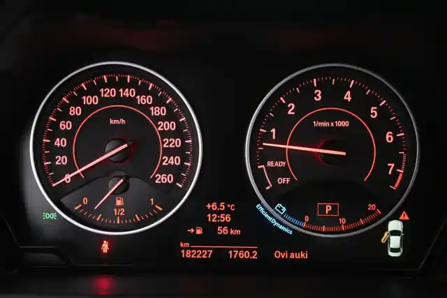 Punainen Coupe, BMW M240i – ZNT-206