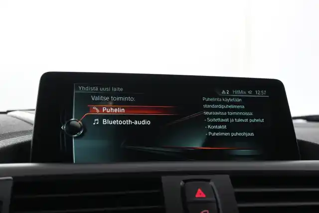 Punainen Coupe, BMW M240i – ZNT-206
